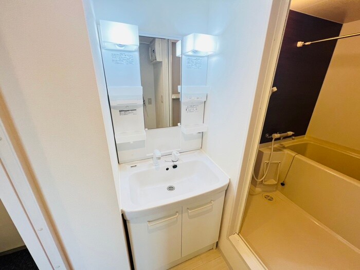 物件内観写真14　(洗面)