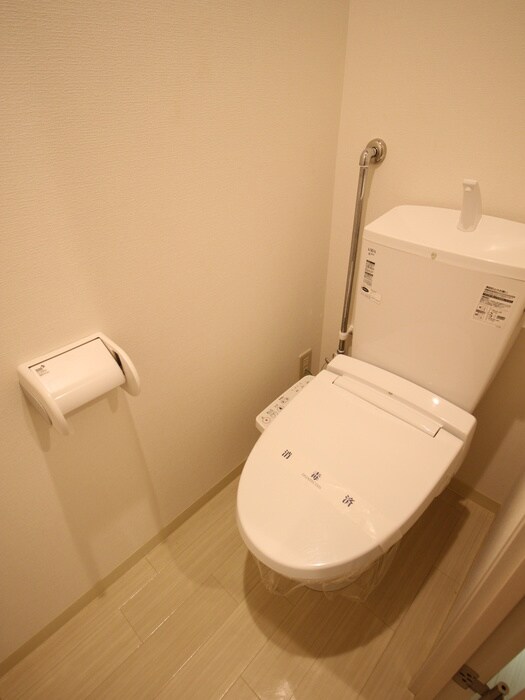 物件内観写真15　(トイレ)