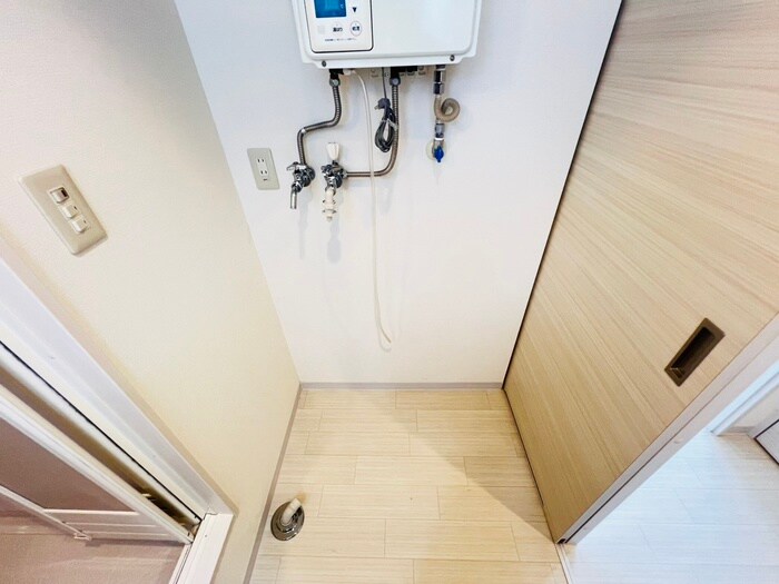 物件内観写真19　(洗濯機置場)
