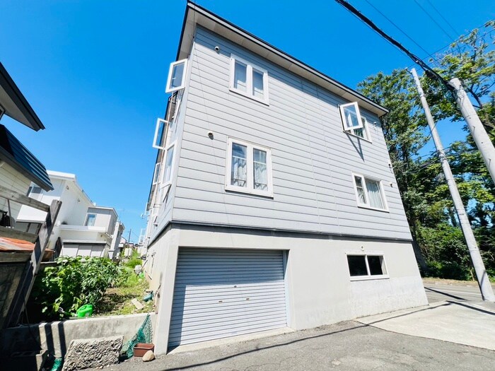 物件外観写真3　(外観写真)