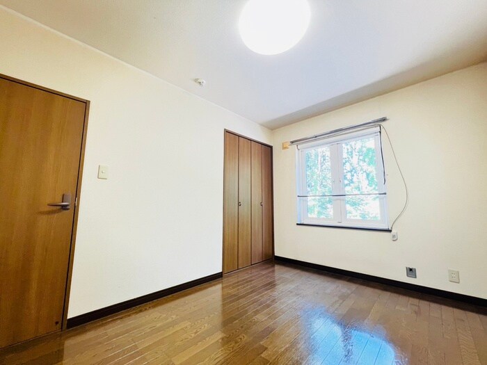 物件内観写真22　(居室)