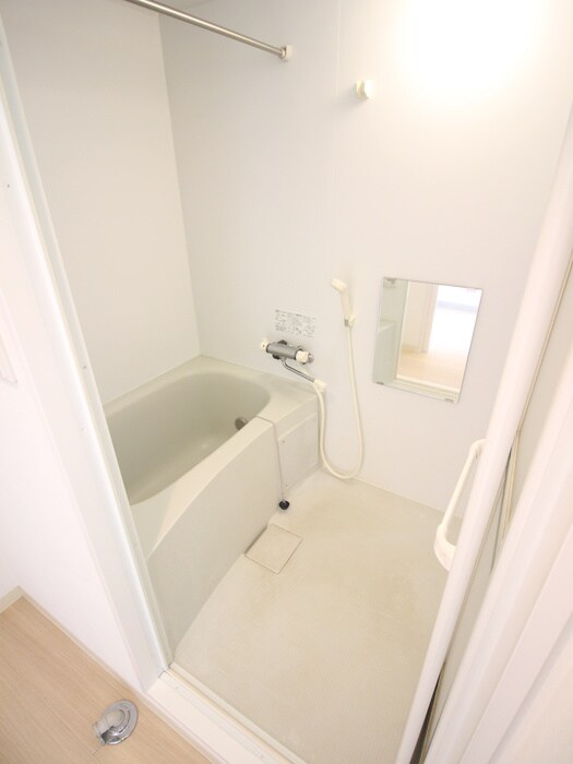 物件内観写真12　(バス／シャワールーム等)