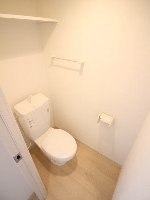 物件内観写真14　(トイレ)