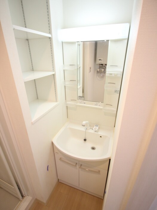 物件内観写真16　(洗面)