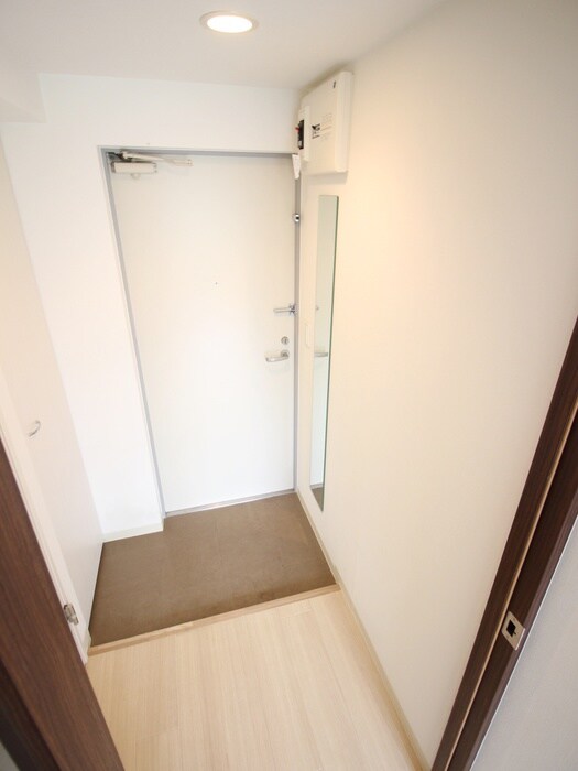 物件内観写真21　(玄関)