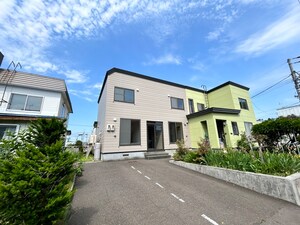 西野4-2テラス外観写真