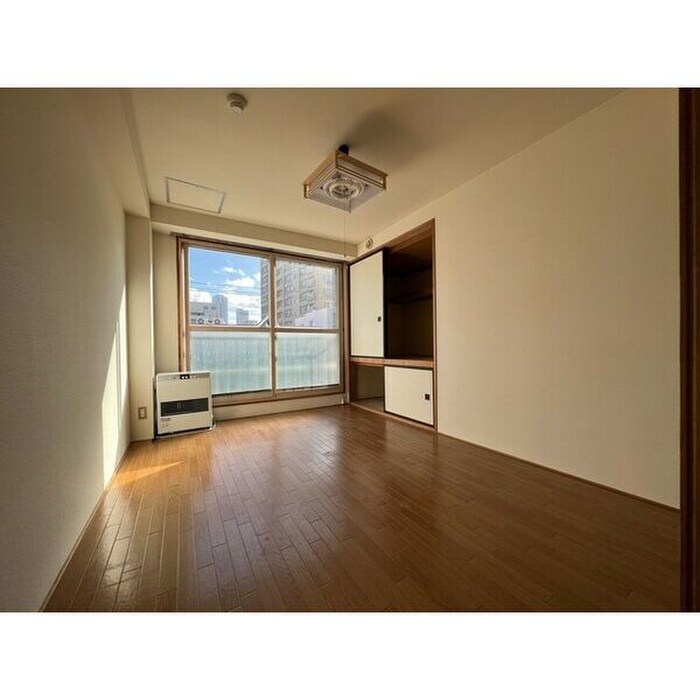 物件内観写真5　(居室)