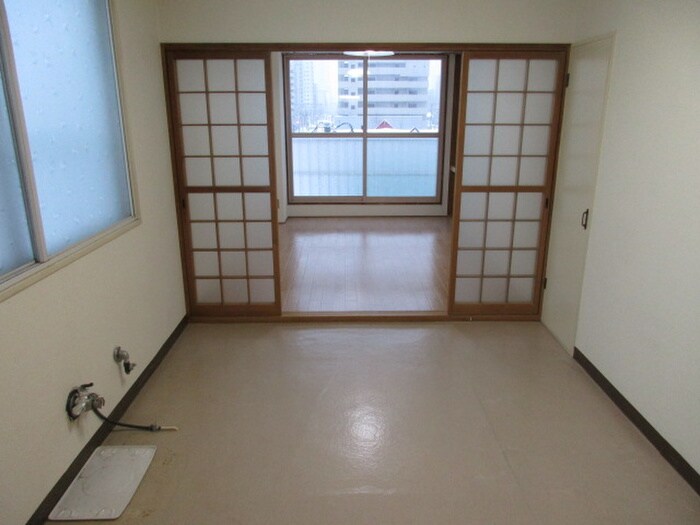 物件内観写真15　(居室)