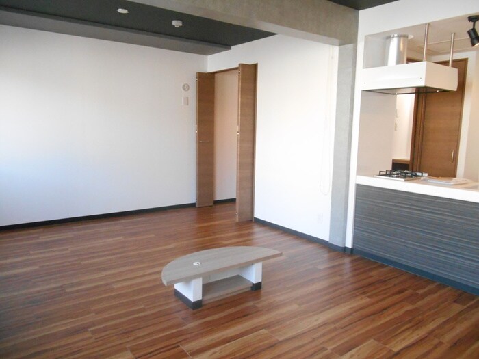 物件内観写真11　(居室)