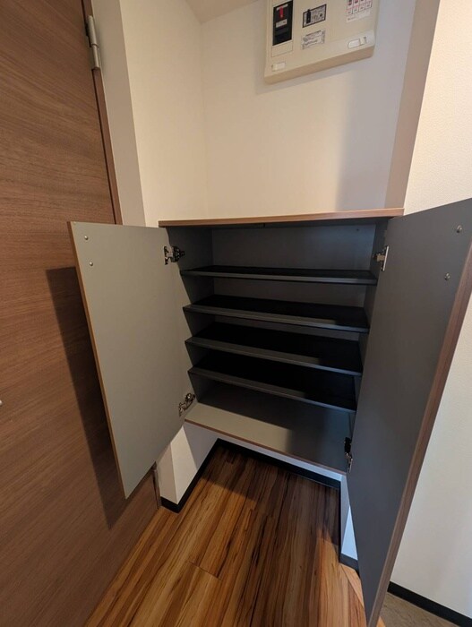 物件内観写真11　(靴箱)