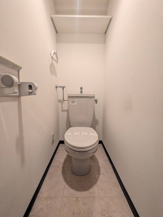 物件内観写真12　(トイレ)