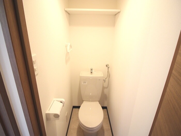 物件内観写真16　(トイレ)