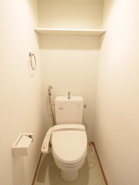 物件内観写真15　(トイレ)