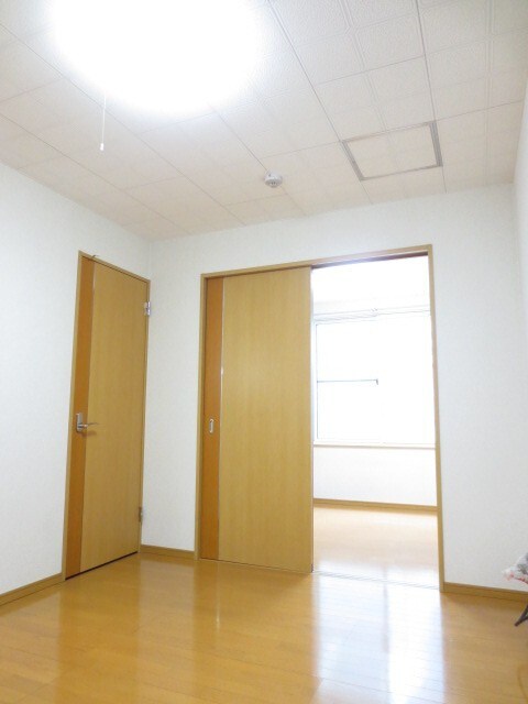 物件内観写真5　(居室)