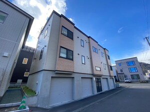 プレジデント８２０外観写真