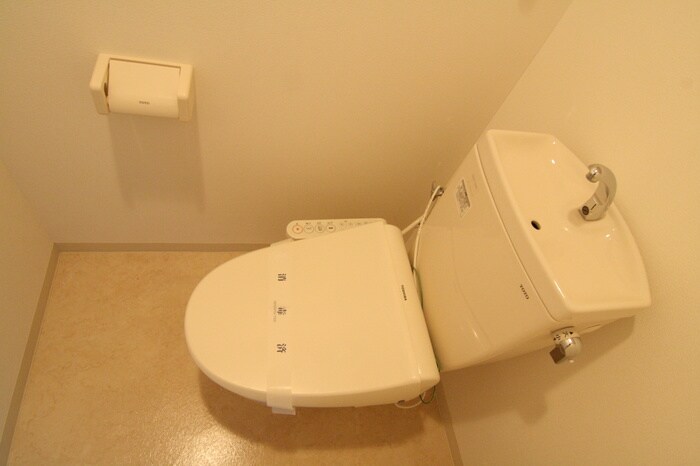 物件内観写真13　(トイレ)