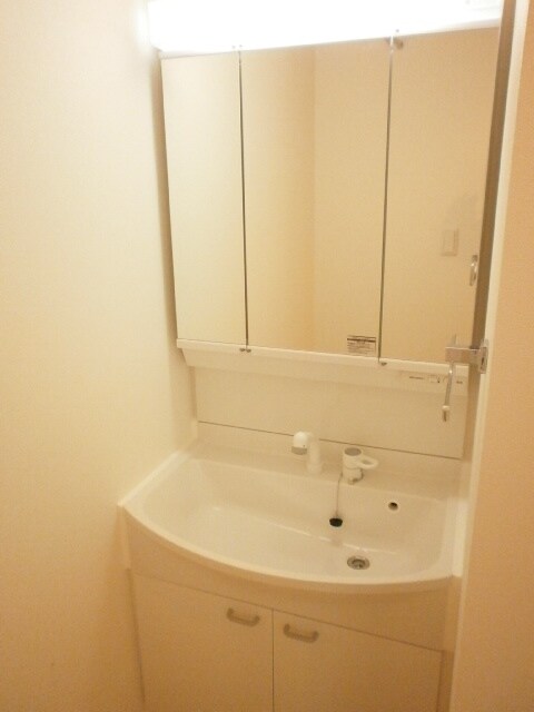 物件内観写真14　(洗面)