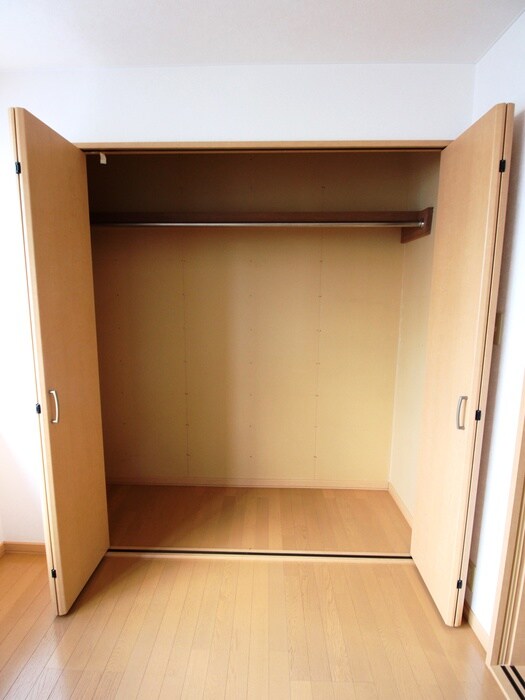 物件内観写真10　(収納)