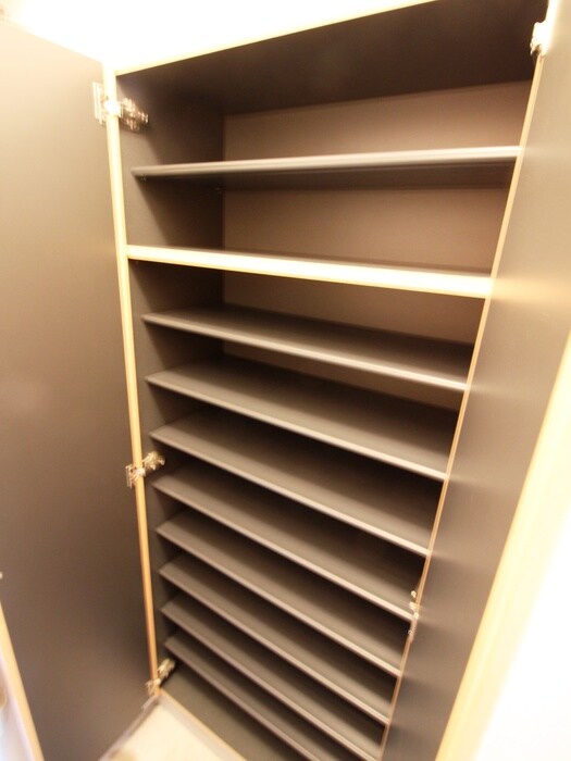 物件内観写真12　(靴箱)