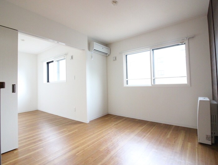 物件内観写真10　(居室)