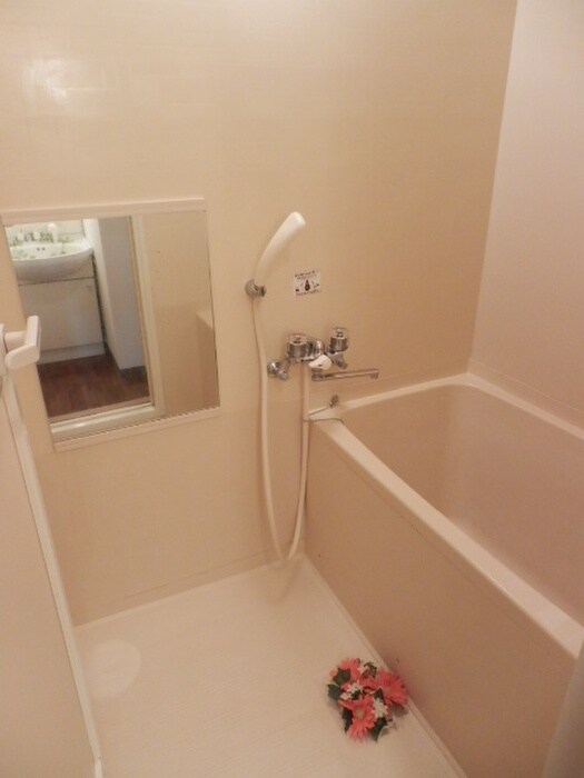 物件内観写真13　(バス／シャワールーム等)