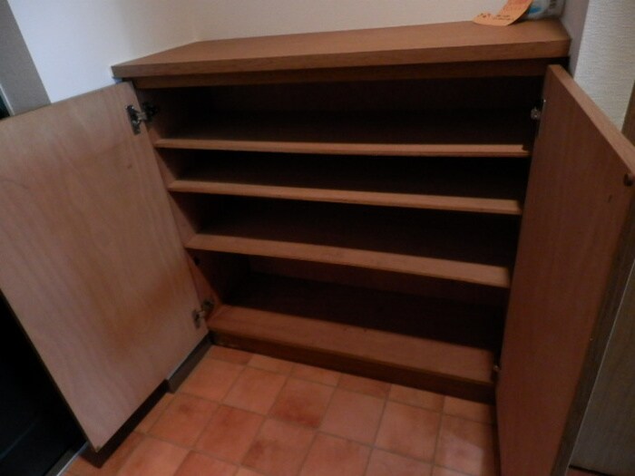 物件内観写真15　(靴箱)