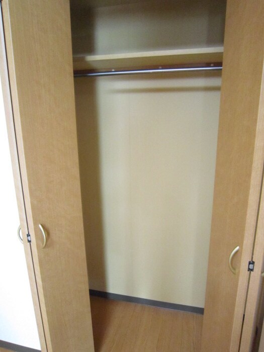 物件内観写真7　(収納)