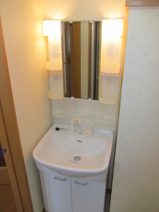 物件内観写真12　(洗面)