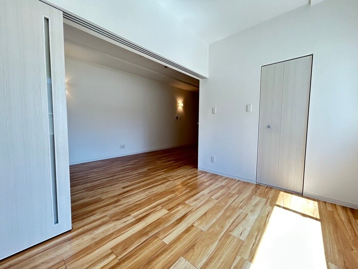 物件内観写真16　(居室)