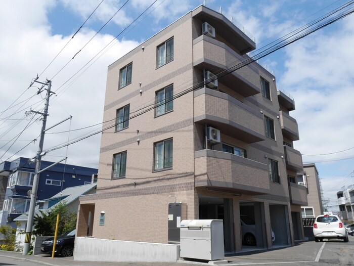 物件外観写真2　(外観写真)