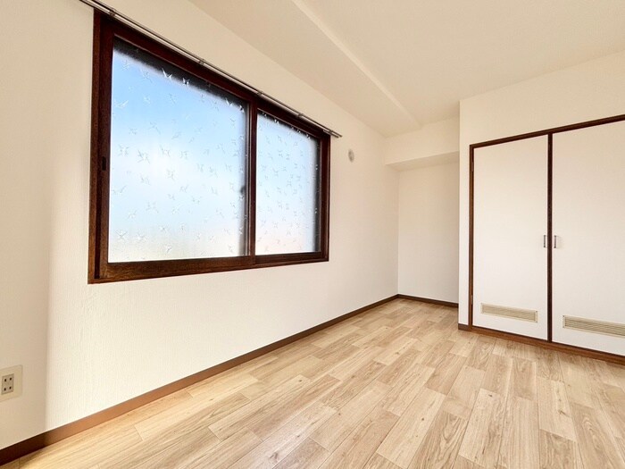 物件内観写真11　(居室)