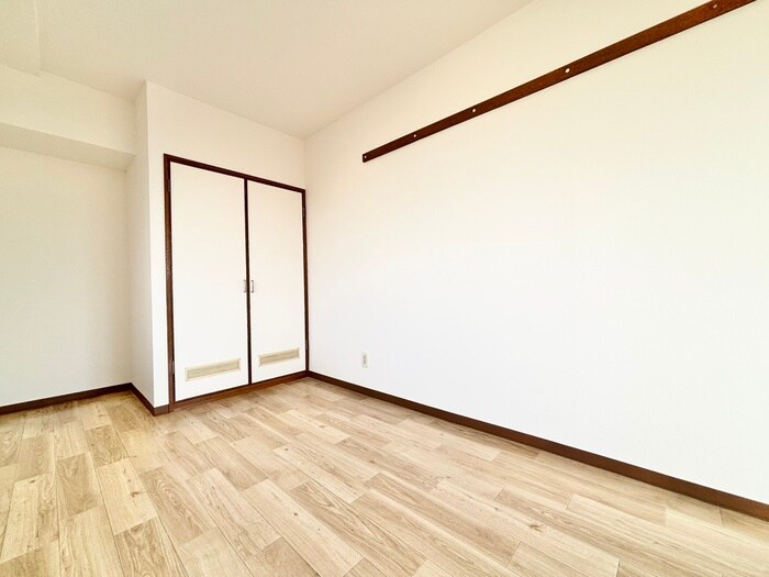 物件内観写真12　(居室)