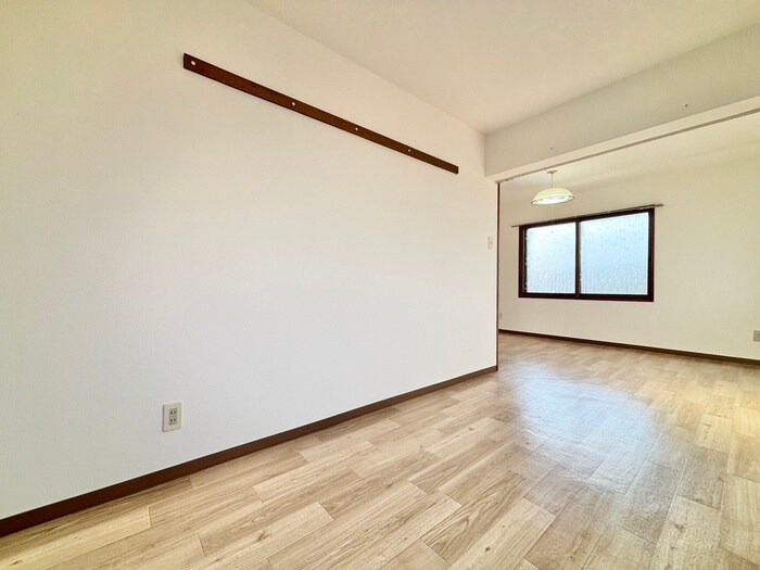 物件内観写真13　(居室)