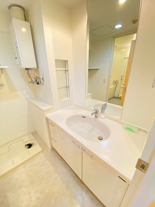 物件内観写真18　(洗面)