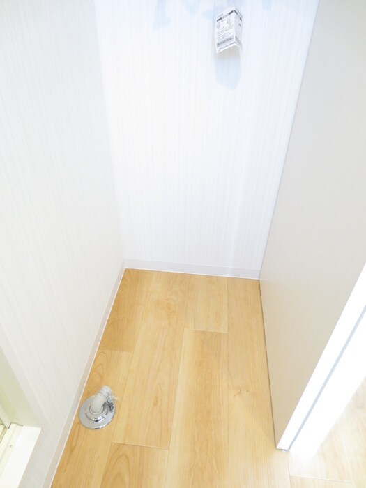 物件内観写真14　(洗濯機置場)