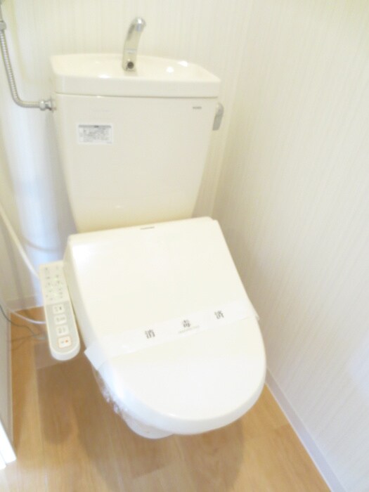 物件内観写真16　(トイレ)