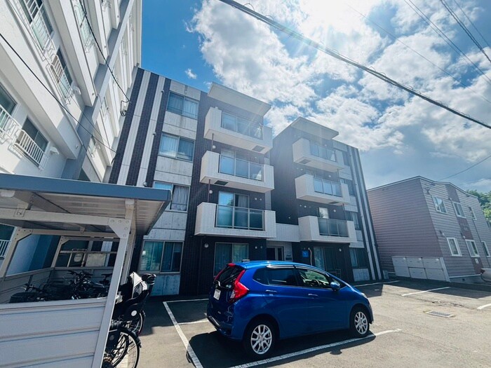 物件外観写真2　(外観写真)