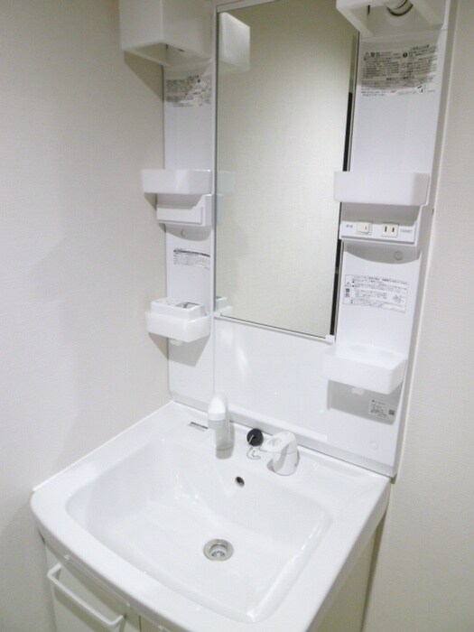 物件内観写真12　(洗面)