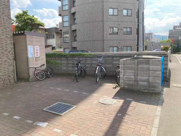 駐輪場