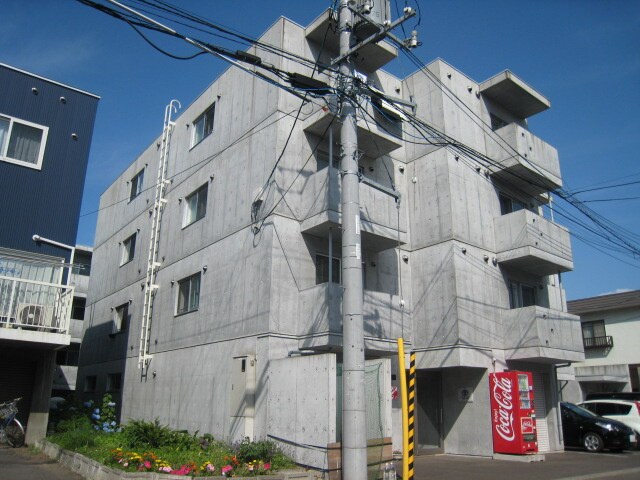 物件外観写真1　(外観写真)