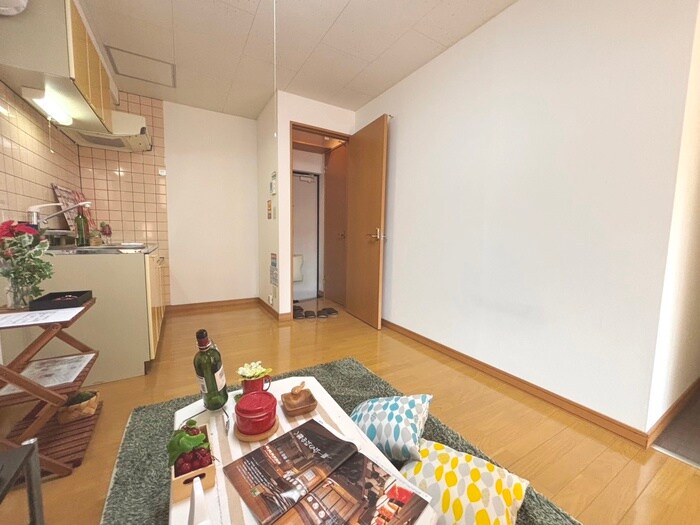 物件内観写真9　(居室)