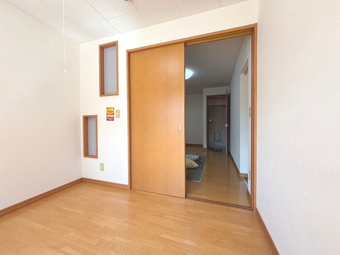 物件内観写真12　(居室)