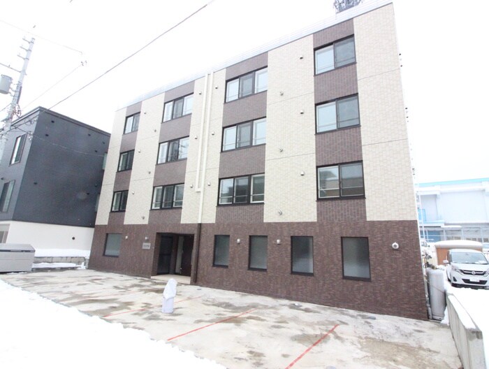 物件外観写真2　(外観写真)