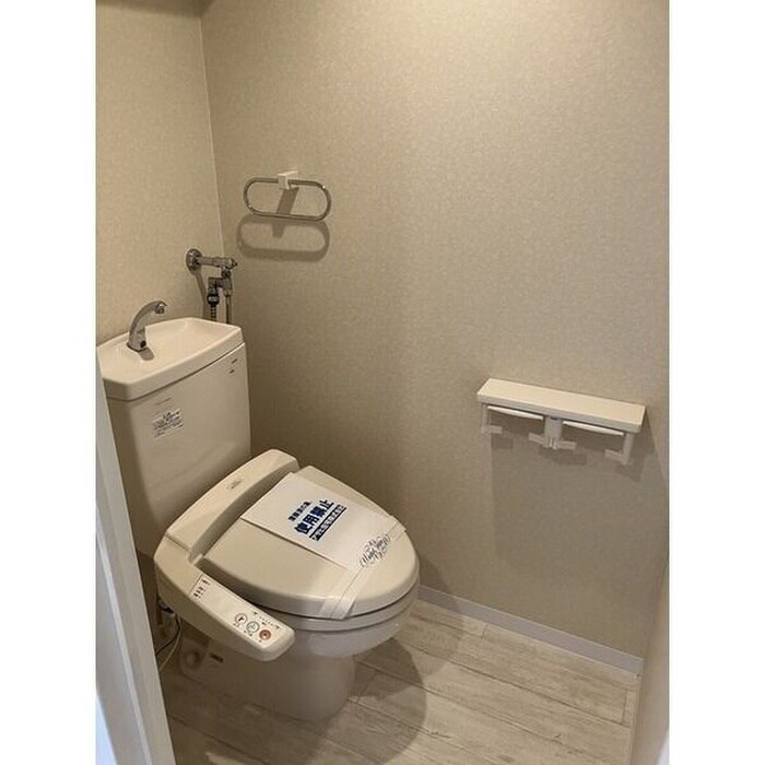 物件内観写真9　(トイレ)