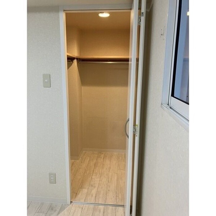 物件内観写真11　(居室)