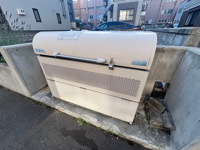 物件外観写真6　(建物設備)