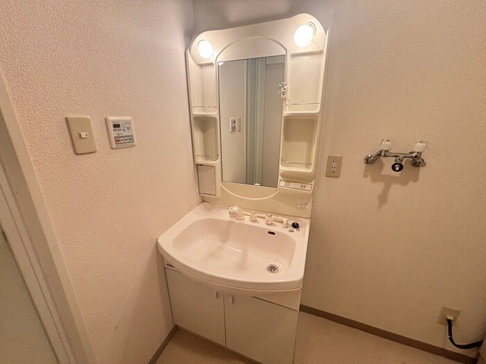 物件内観写真17　(洗面)