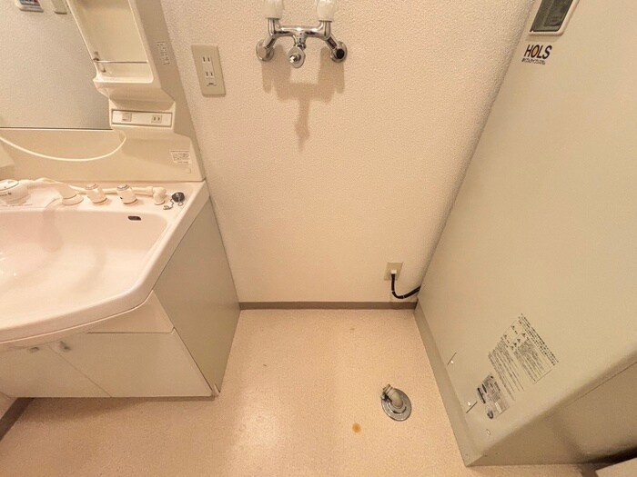 物件内観写真21　(洗濯機置場)