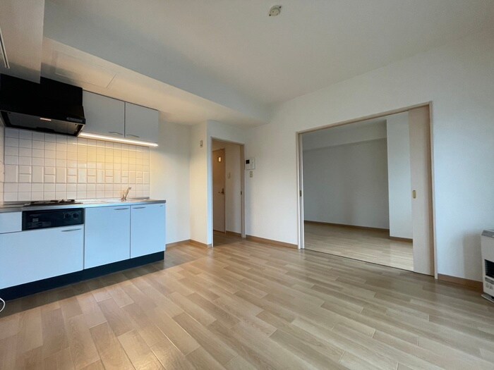 物件内観写真9　(居室)