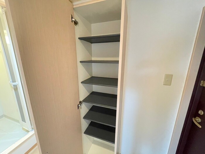 物件内観写真19　(靴箱)